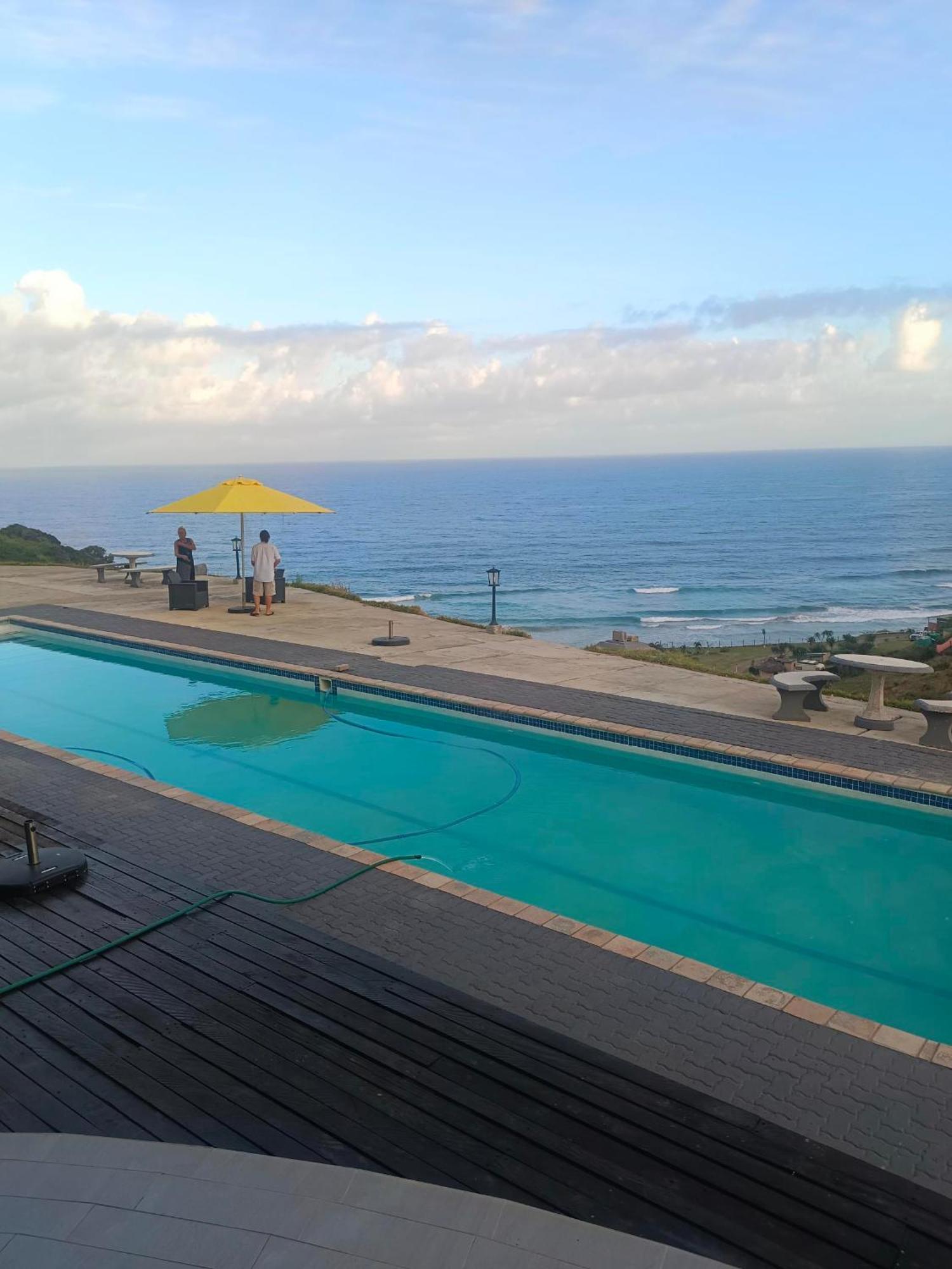 Green Fields Hotel, Coffee Bay Bagian luar foto